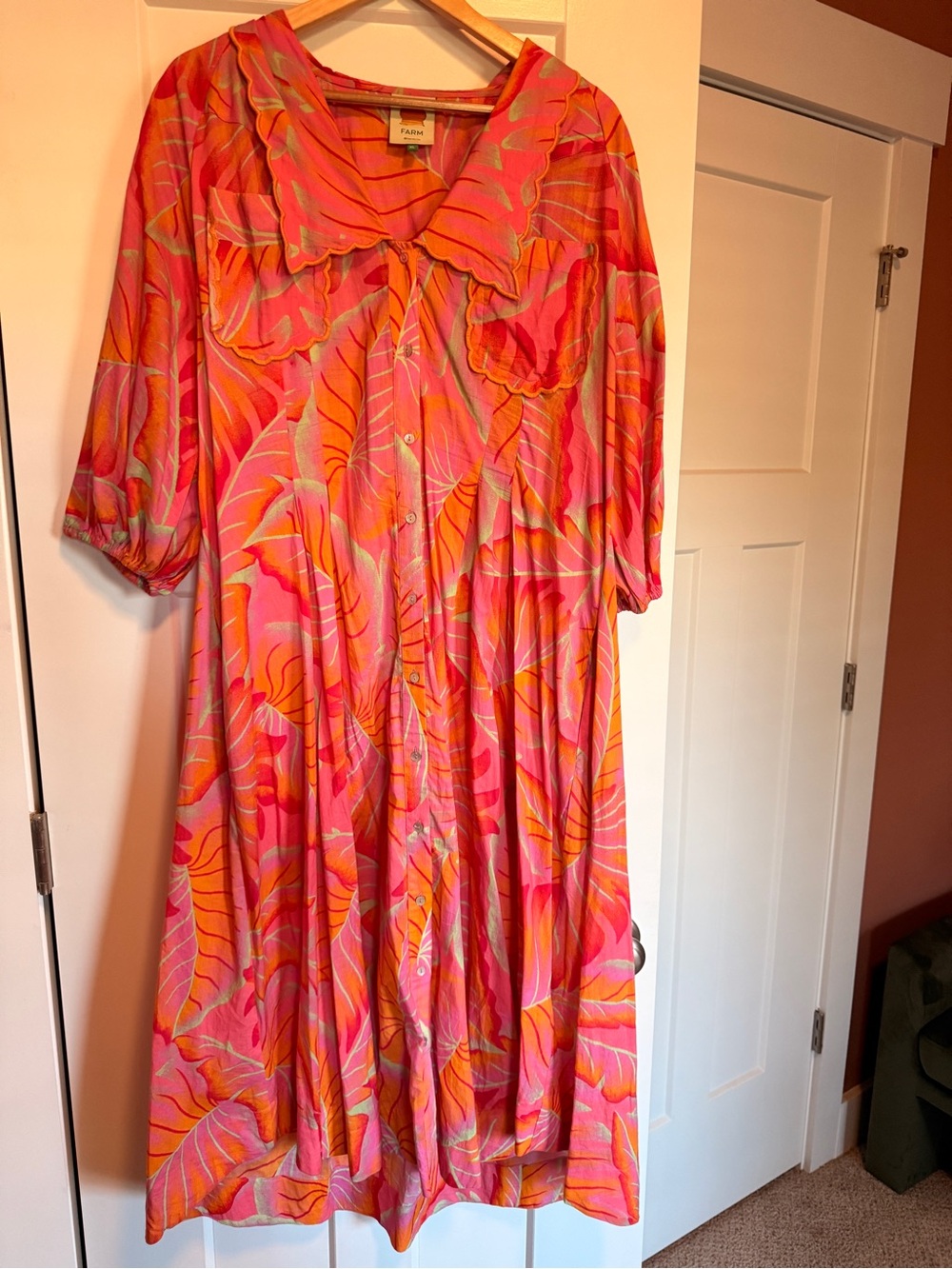 FARM Rio Pink and Orange Tropical-Leaf Button-Front Midi Dress